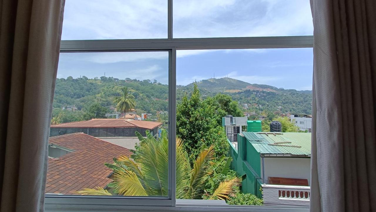 Smile Hub Kandy -Youth Hostel- Eksteriør billede